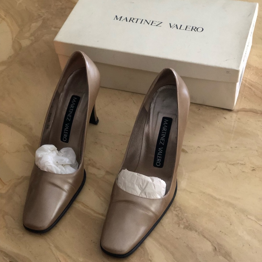 Martinez Valero Heel Shoes - Size 7